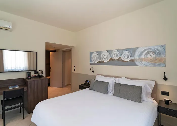 Mariette Rhodes Urban Suites (Adults Only)