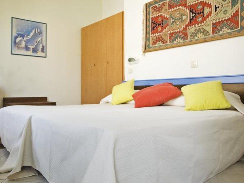 Mariette Rhodes Urban (adults Only) 3*